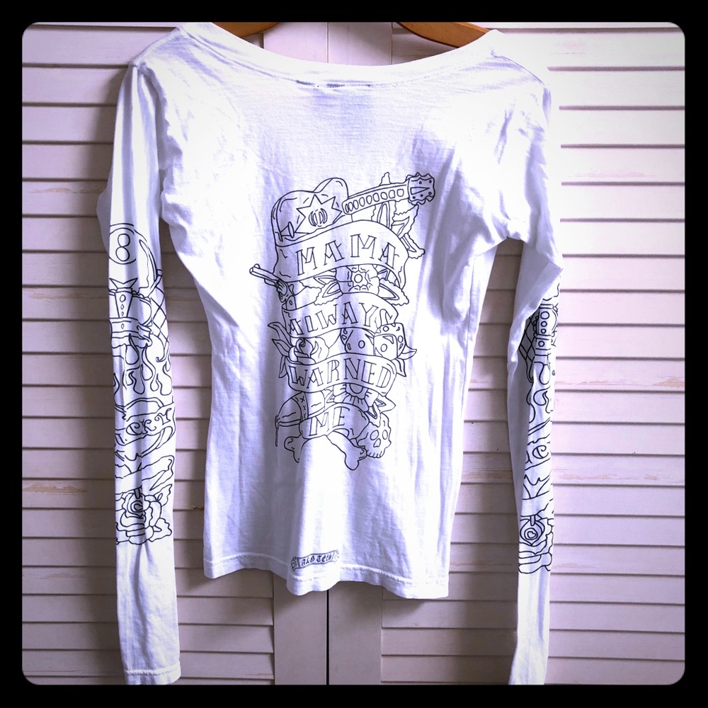 A&G Tees White V Neck Long Sleeve Size M